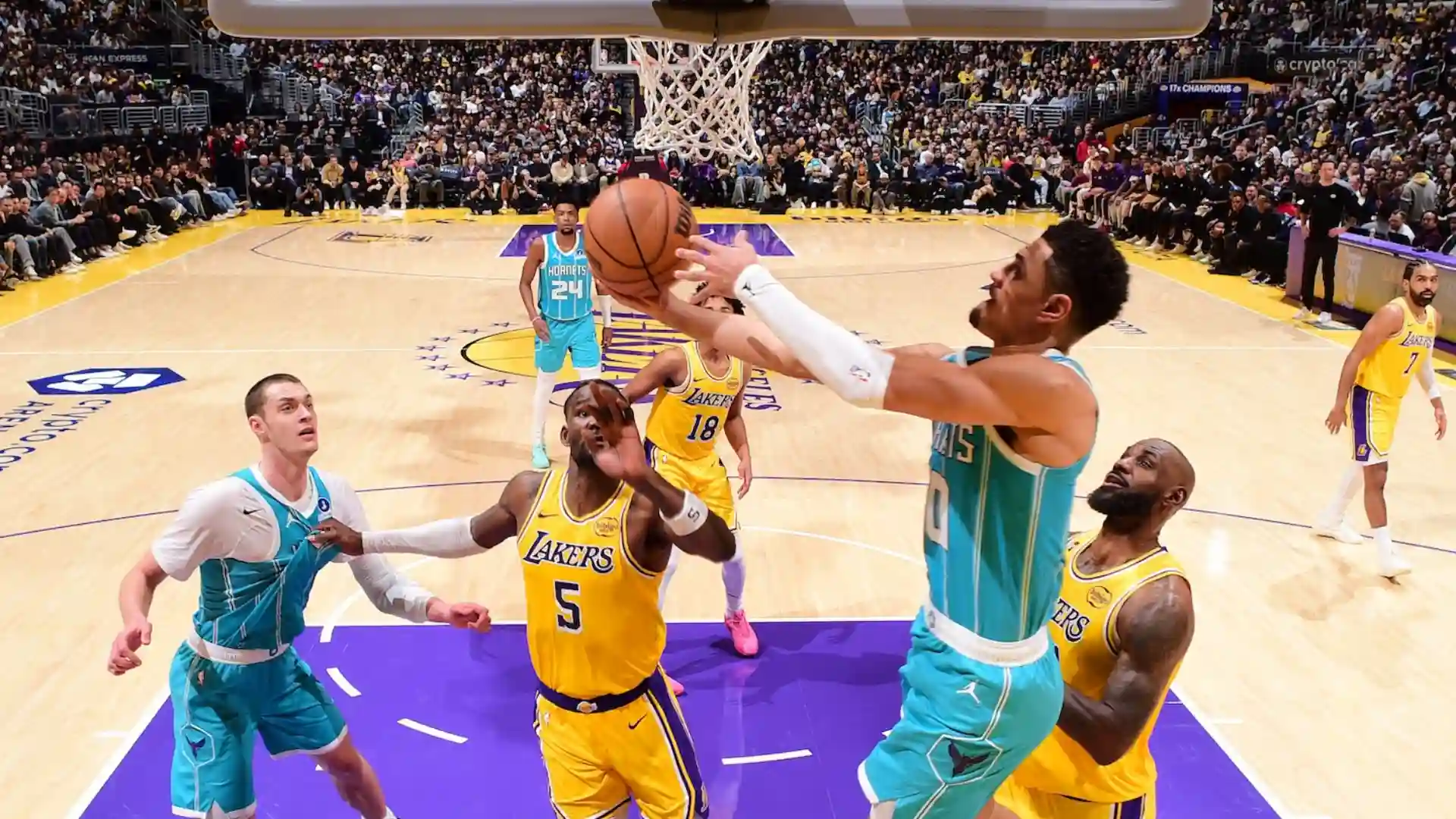 Hornets vs Lakers: LaMelo Ball Powers Win